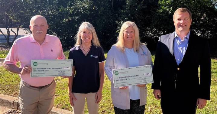 CGEMC makes donation to Chamber