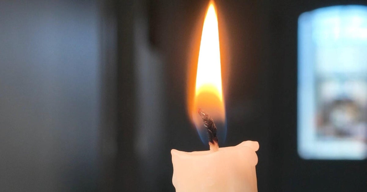 Jumping candle flames