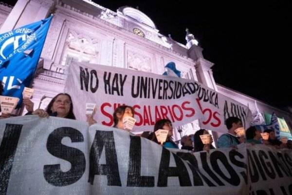 ATENCIÓN! Docentes universitarios realizarán un paro nacional de tres días