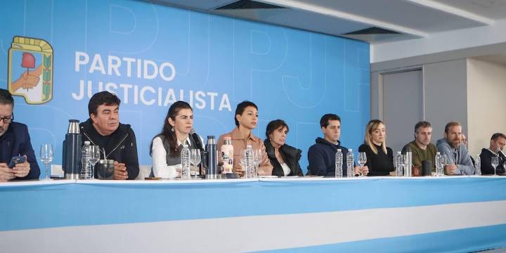 Fin de año conflictivo del PJ: posibles fugas en el Congreso, críticas en aumento a CFK y nuevas peleas
