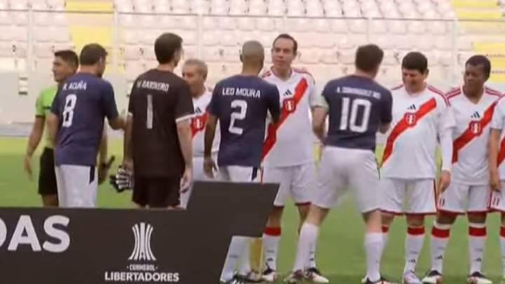 Presidente José Jerí participa en partido leyendas de Perú vs. Conmebol