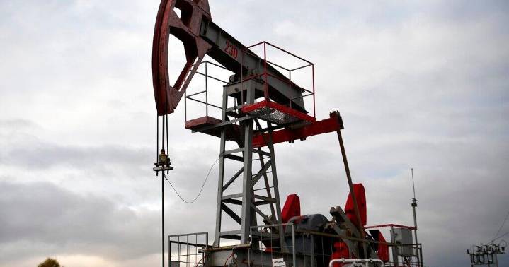 Sanctions have choked Russia's oil industry, a key source of Kremlin funds, U.S. Treasury finds