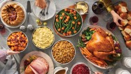 Find cheap, last minute Thanksgiving grocery meal deal options for SC