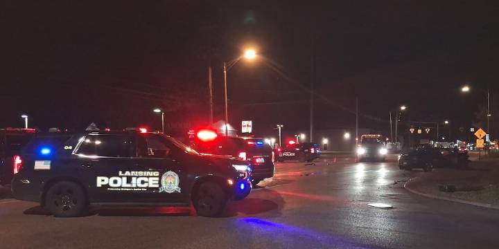 Large police presence on Lansing’s south side Friday night