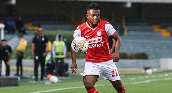 Elvis Perlaza se despide de Santa Fe y sorprende el equipo que lo quiere fichar