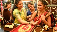Gold records 3rd weekly loss amid fading hopes of US Fed rate cut