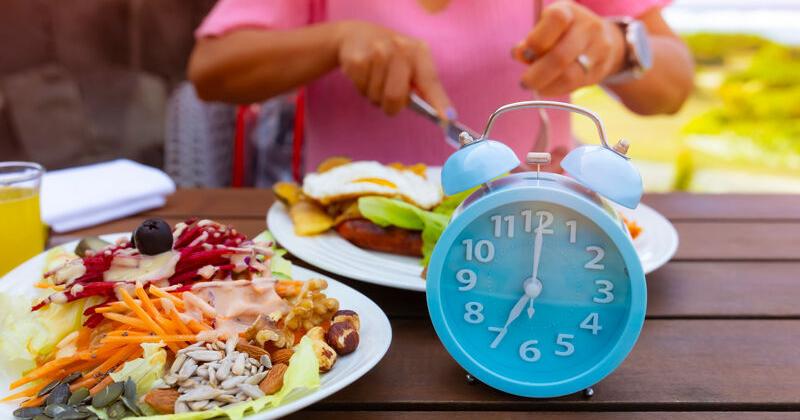How to fit time-restricted eating into the holidays and beyond