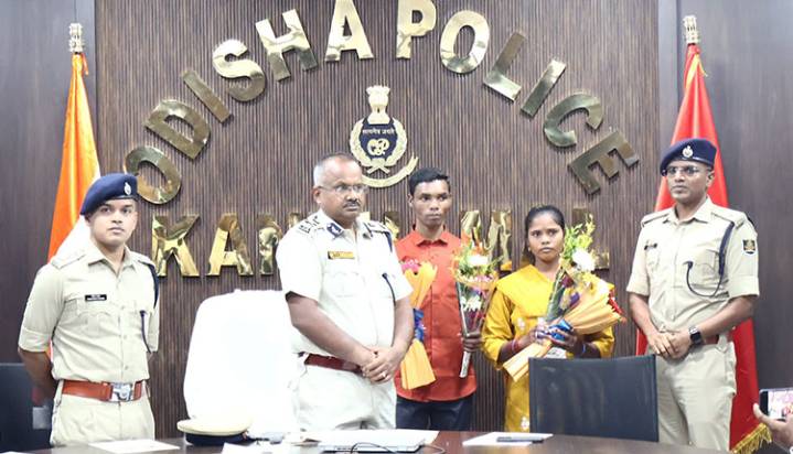 Chhattisgarh Maoist Couple Surrenders In Kandhamal