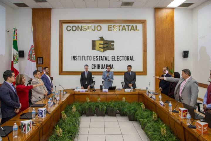 Toman protesta nuevas Consejerías Electorales del IEE