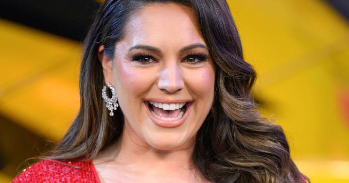 I'm A Celebrity star Kelly Brook's Hollywood exes, actor husband and heartbreaking miscarriage