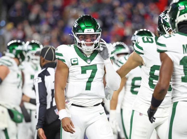 Jets' QB search drags on after Justin Fields' potential last flop