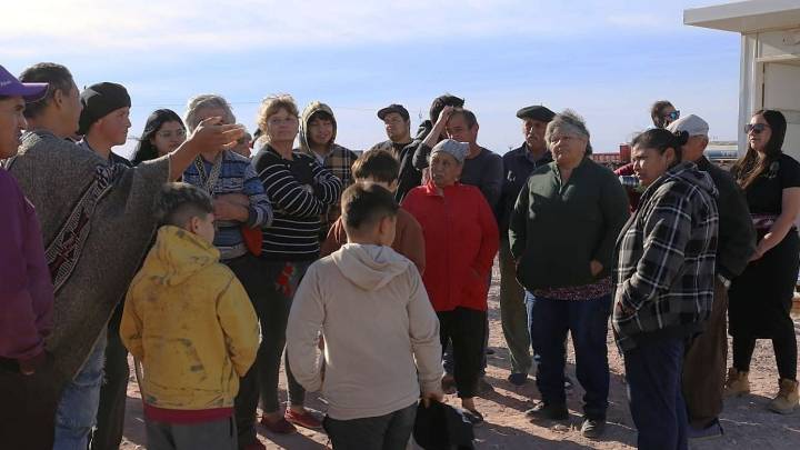 Bloqueo en Loma La Lata: la comunidad mapuche Kaxipayiñ frenó el ingreso a YPF