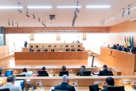 La Diputación exige por unanimidad al Gobierno actuaciones urgentes para mejorar la movilidad en la provincia