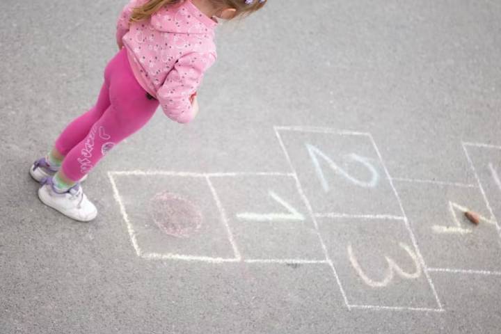 Ayuda estatal. Quiénes cobran la AUH este martes 11 de noviembre