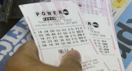 Números ganadores Powerball, 26 de noviembre 2025: resultados de la lotería y mira si salió el premio mayor de 681 millones de dólares