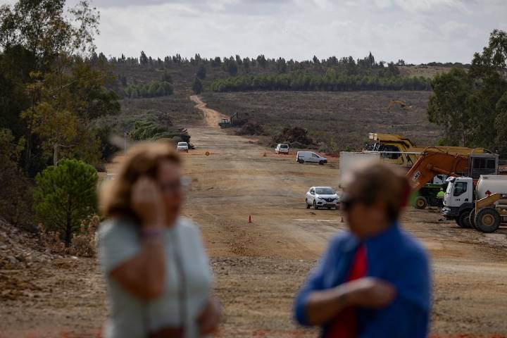 El Defensor del Pueblo censura que la Junta andaluza desoiga a los vecinos de la enorme balsa minera de Valdelamusa