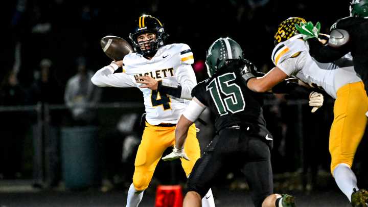 Williamson-Haslett football: Photos from the district final