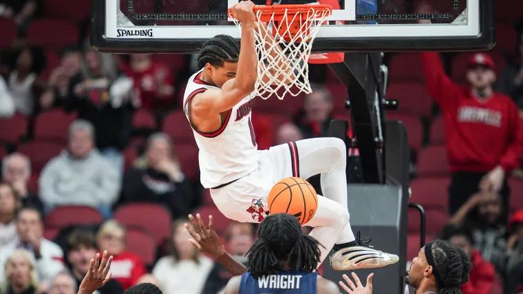 Mikel Brown injury update: Cardinals star exits game vs. Kentucky