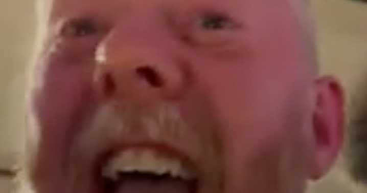 Taggart star captures moment Scotland qualifies for World Cup while at packed pub