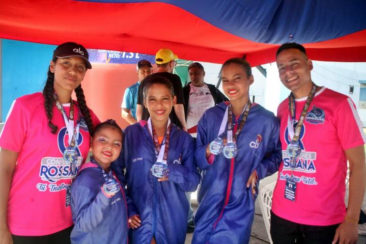 Dos medallas de oro lleva Monagas en el Nacional de Natación Artística