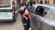 Misterio en Bogotá: niño de dos años fue hallado en un vehículo y sus padres no aparecen