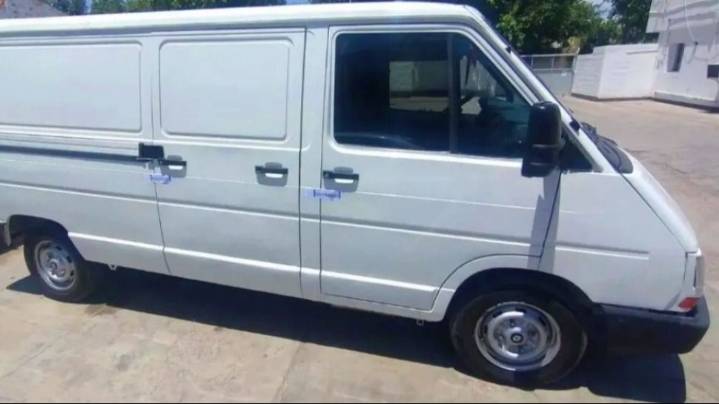 Gendarmería detuvo y secuestró una Trafic por tener una RTO falsa