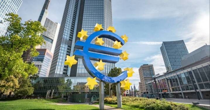 La política monetaria y sus intereses de fondo