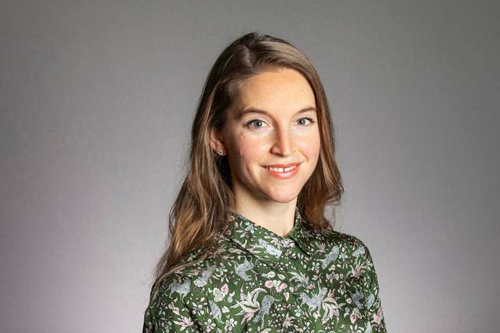 "Es invalidante". Una neurocientífica de Cambridge habla de cómo se logra abrir la puerta de la jaula de la depresión