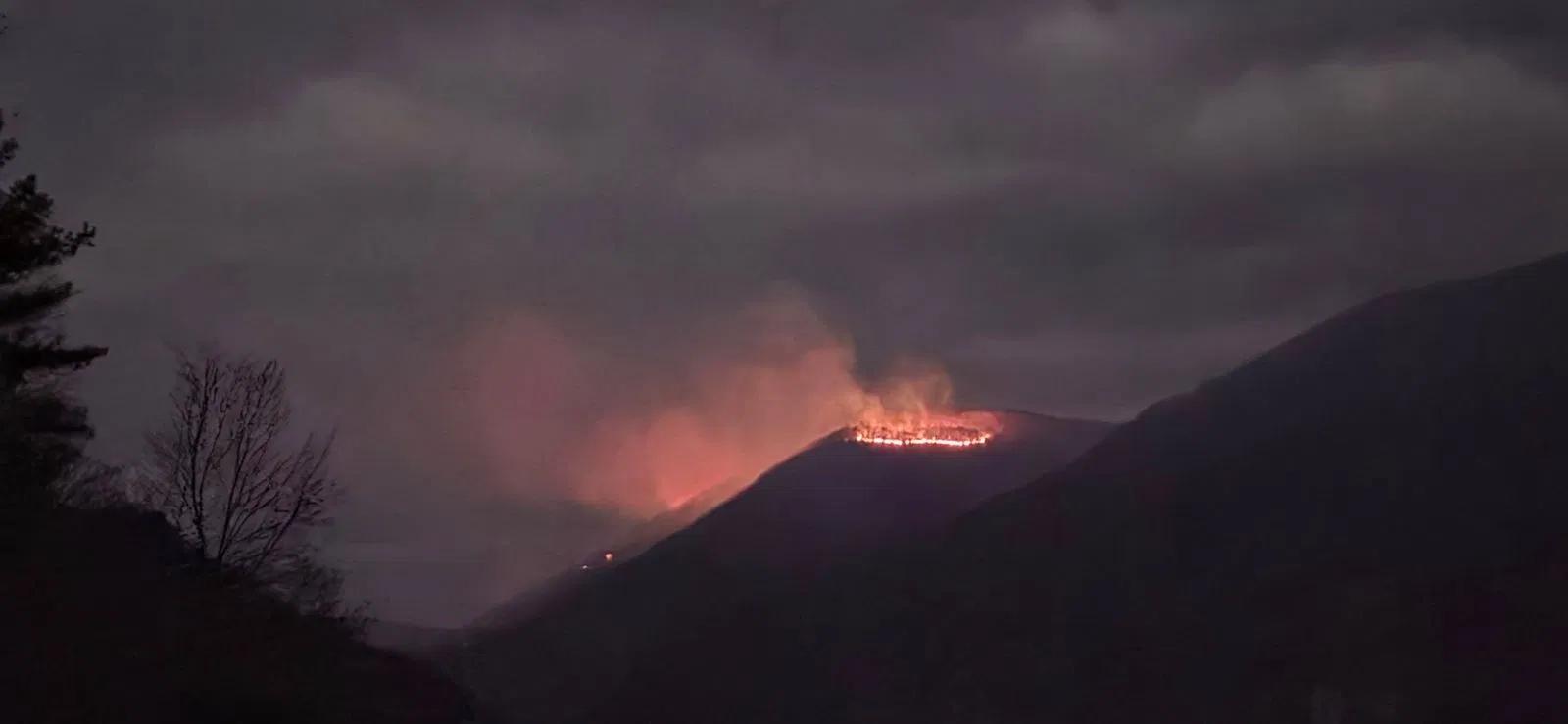 Crews work to contain wildfire in Pendleton County