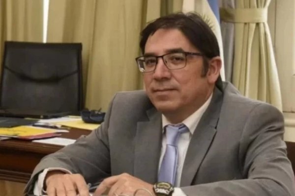 El subsecretario de Políticas Universitarias aseguró, como si fuera un mérito, que sólo lee ‘La Derecha Diario’