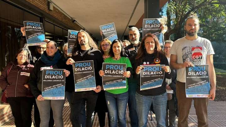 Los sindicatos lanzan un ultimátum a Educació y anuncian nuevas movilizaciones