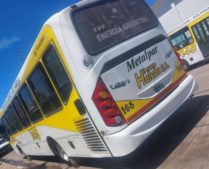 Se restableció el servicio de la línea 148 tras el paro