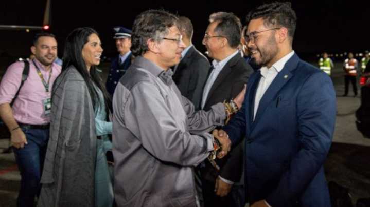 Gustavo Petro llegó a Brasil para asistir a un encuentro preparatorio previo a la COP30 sobre cambio climático