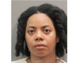 Asistente de salud de Long Island apuñala a paciente anciana mientras dormía