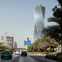 Saudi belly dancers break taboos behind closed doors