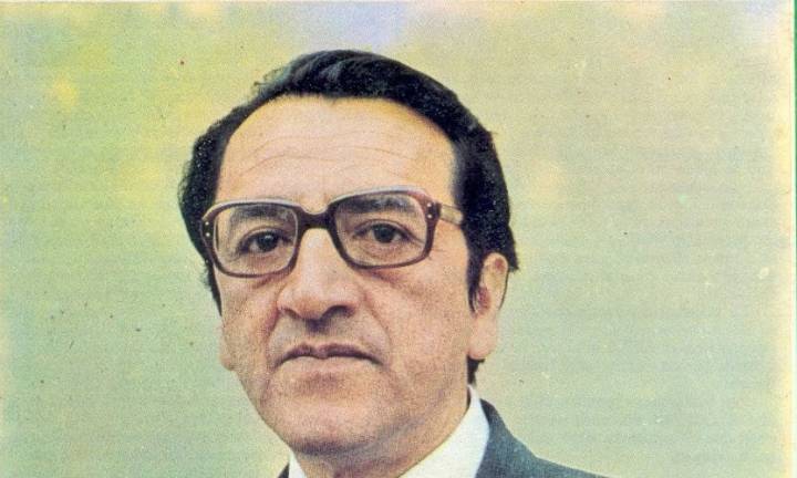 Efemérides 30 de noviembre: nace Alfonso Barrantes, abogado y político peruano