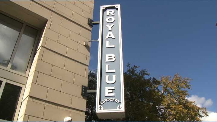 'We are sitting ducks' | Royal Blue Grocery experiences armed robbery, renewing downtown Austin safety concerns