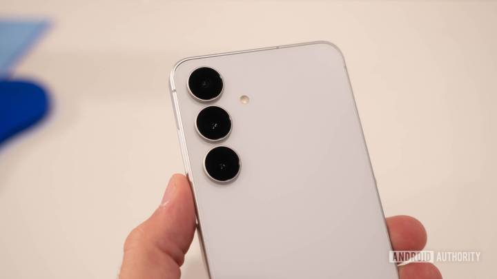 Galaxy S26 could get a camera glow-up and battery boost