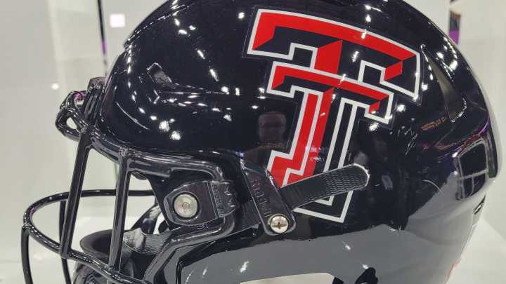 Texas Tech football gets WR Benny Easter Jr., state top