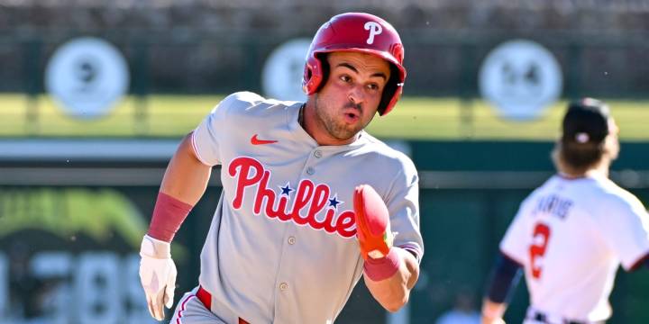 Phillies' Dante Nori logs inside-the-park homer in the Fall League
