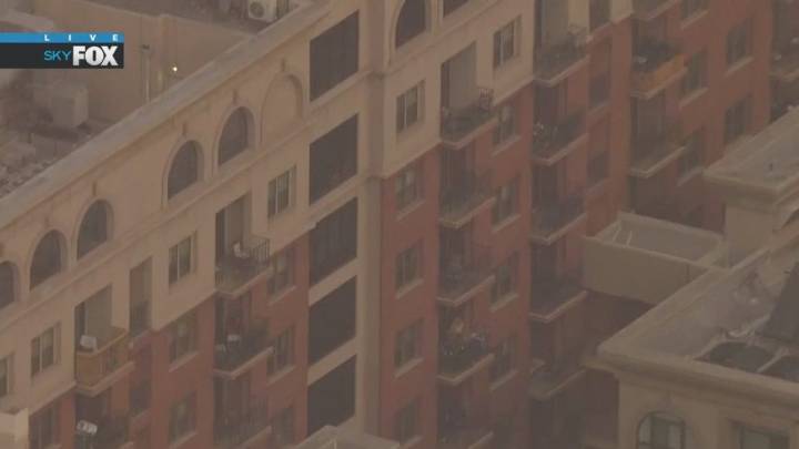 LAPD responding to reports of person with rifle in downtown LA