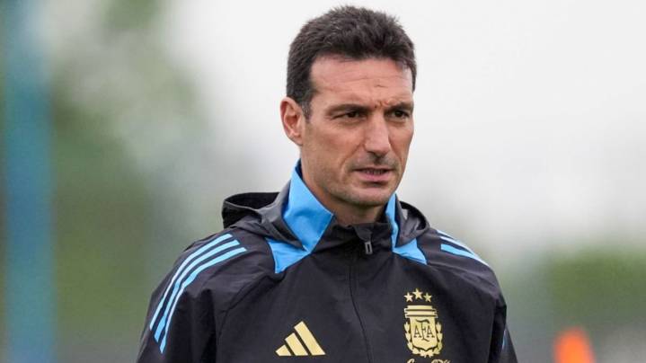 Lionel Scaloni, listo para enfrentar a Angola: con grandes novedades y ausencias, presentó la lista de convocados de la Selección Argentina
