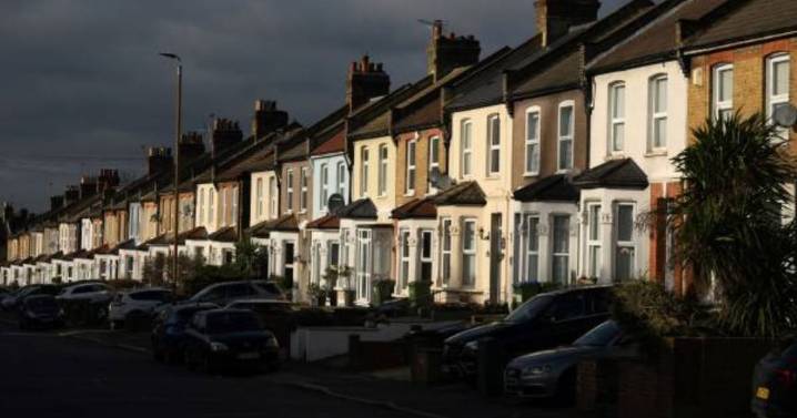 Warning for Rightmove users ahead of £1 billion lawsuit going ahead