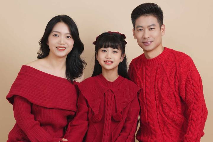 Dad Shares Glimpse of Daughter's School in China, Internet Is Shocked (Exclusive)