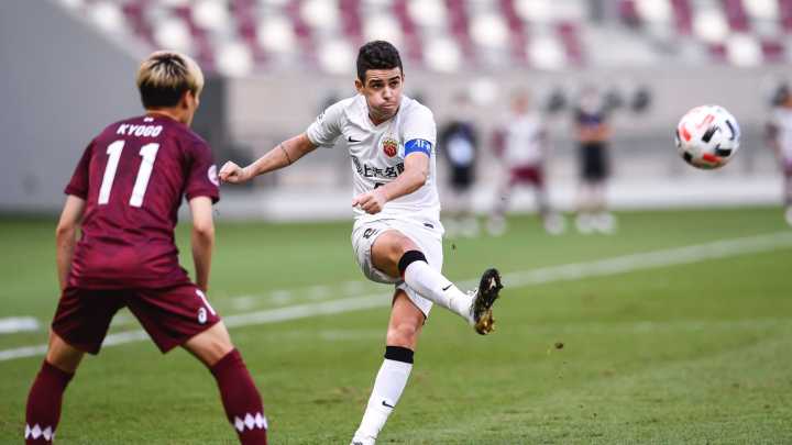 Oscar, Exfigura del Chelsea, Hospitalizado de Emergencia Tras Colapso Cardíaco