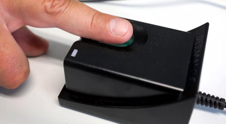 Permitirán Afore identificación sin contacto con foto a huellas