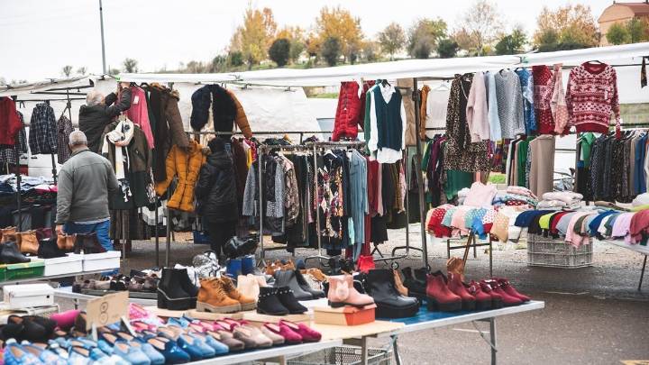 Los mercadillos de Extremadura lanzan su primera campaña regional de descuentos por el 'Black Friday'