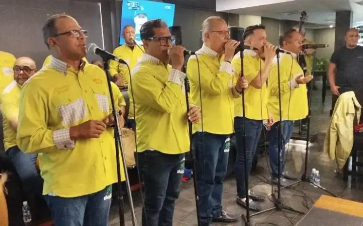 El Gaitazo Espumoso 2025 cierra el año con Betulio Medina y La Dimensión Latina