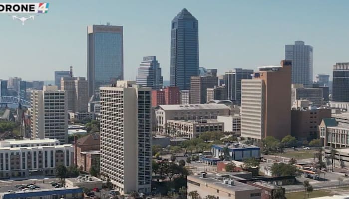 Jacksonville to consider expanding sidewalk dining, drinking as another push to revitalize downtown