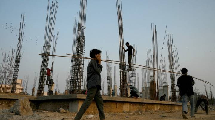 India implements sweeping labour reforms despite union opposition